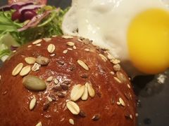 -HIGH FIVE哈福手工汉堡(桂林路店)