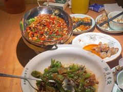 -湘当有饭剁椒鱼头(昆山招商花园城店)