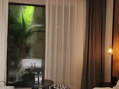 -万泊酒店(长沙五一广场国金中心店)