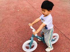 -八爪矩阵极限运动馆·儿童平衡车·感统训练(南海子公园校区)