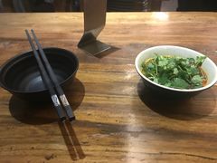 -万记麻辣烫国展总店