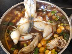 -鸿顺老铁锅美蛙鱼府(解放碑店)