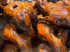 -王浩儿纪六孃甜皮鸭(乐山总店)