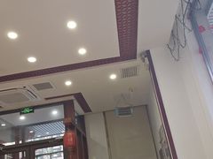 -李连贵熏肉大饼(兴工街店)