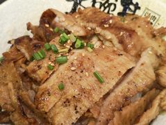 劲头满满松阪猪-熊吞·大碗丼烧肉饭(济宁万达广场店)