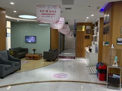 -雅悦齿科(顾村公园店)