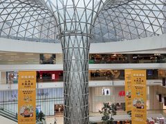 -LuOne凯德晶萃广场(徐家汇路店)