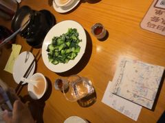 -莲餐厅·湖北菜·潜江小龙虾店(愚园路店)