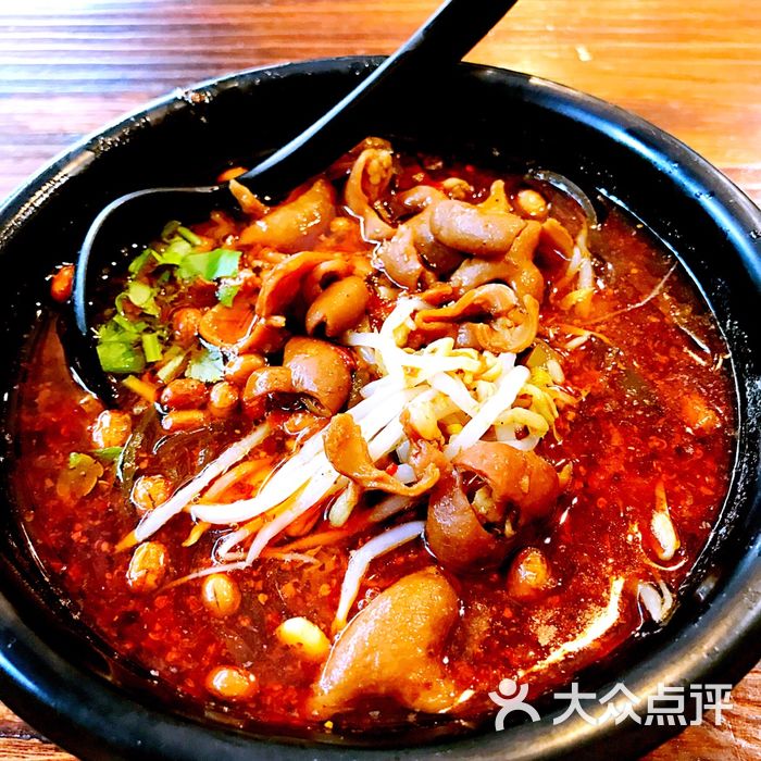 重庆面对面肥肠酸辣粉图片-北京小吃快餐-大众点评网