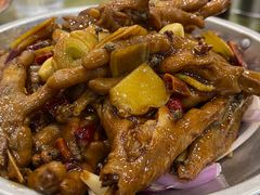 -江城燕子大排档(江汉路步行街店)