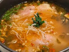 小锅米线-胡麻(静安嘉里店)
