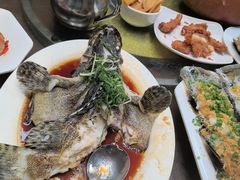 -岛中岛·海鲜大排档·万宁老字号(东澳店)