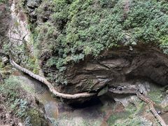 -龙水峡地缝景区