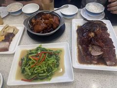 -明记港式烧腊茶餐厅(下沙店)