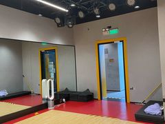 -超级猩猩健身·团课(陆家嘴中心店)