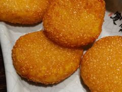 芝士南瓜饼-张氏宽窄巷成都名小吃(茂业百货华强北店)