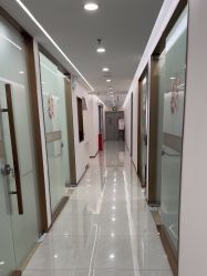 点击看大图 -至简医疗美容·医生集团