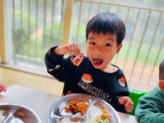 -金点蒙氏国际教育(悠然校区)