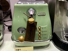 -新世界百货(明洞总店)