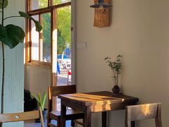 -花仓咖啡(祥安巷店)
