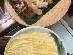 -蘑界·野生菌火锅(深业上城店)