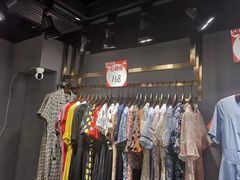 -广州白马服装市场