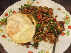 噶抛猪肉盖饭-婉泰·特色小吃·舂鸡脚(告庄二店)
