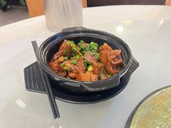 -五谷芳乳鸽王(海景店)