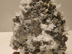 -房山世界地质公园博物馆