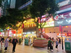 -八一好吃街·高品美食广场