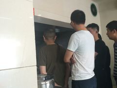 -天天鲜面馆(衡山路店)