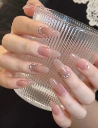 -ManiQ 美甲美睫專門店