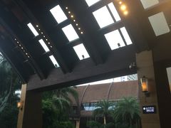 -三亚湾海居铂尔曼度假酒店