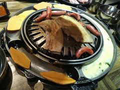 -哈哈碳都·牛肋条无限自助烤肉(台江万达店)