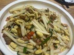 花生芽-董厨煨汤馆(车站路店)