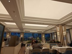 -品海楼·大连海胆锅贴馆(东港店)