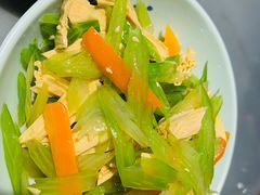 芹菜拌腐竹-贺秦生陕面王(富力城店)