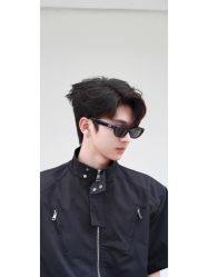-一家只做男发烫染的店