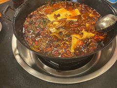 -鸿顺老铁锅美蛙鱼府(解放碑店)