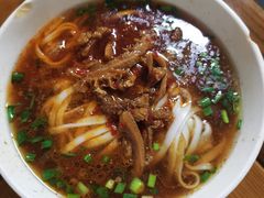 -矮子粉店1985·长沙米粉(湘春路店)