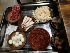 -周幺妹重庆老火锅(银泰城总店)