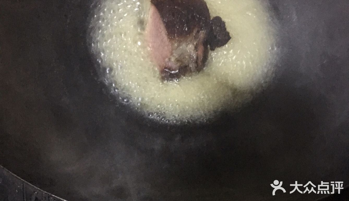 教大家如何炒湖南腊肉