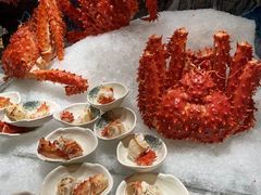 -雍容荟帝王蟹活龙虾展台自助(IFS黑金店)