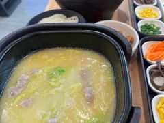 -天瑞福云南过桥米线(十里河店)