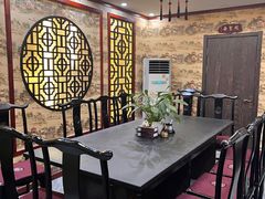 -高家烧鸽子烧烤店63年