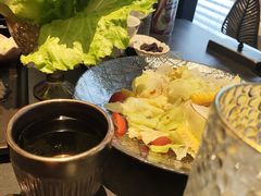 -铭牛烧肉·和牛海鲜自助(高新月牙湖店)