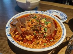 -肖四女乐山跷脚牛肉(南汇大学城生活广场店)