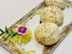 雪山鹅肝和牛包-伯衡55·吉品轩(乌鲁木齐南路店)