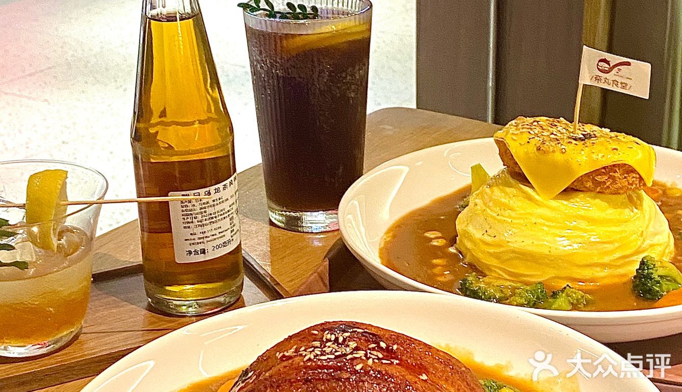 在漳州也能吃到一整条鳗鱼的蛋包饭了！