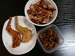 -鑫记婆婆兔·成都特产·兔头手撕兔(太古里店)